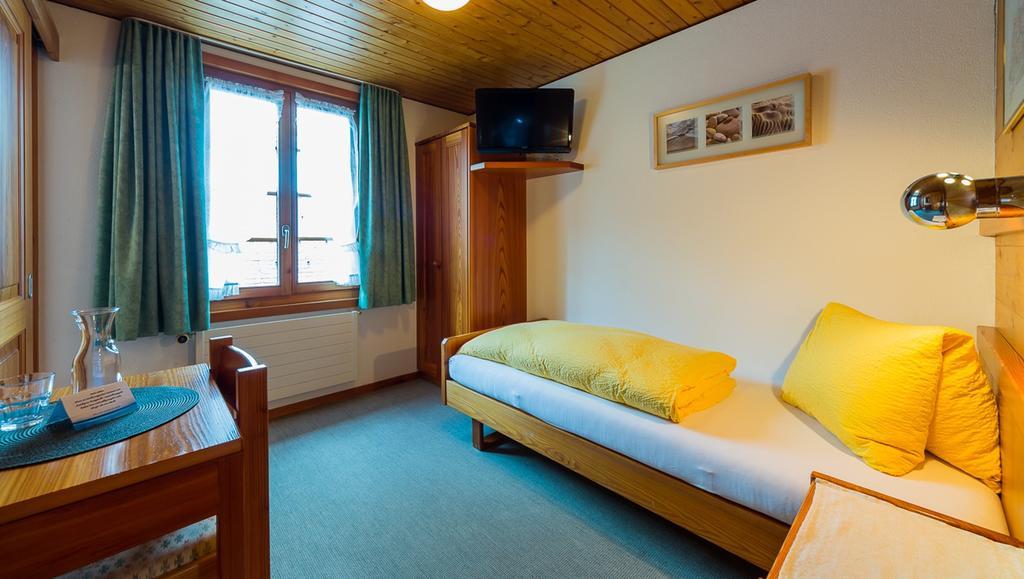 Hotel Joopi Reckingen Zimmer foto